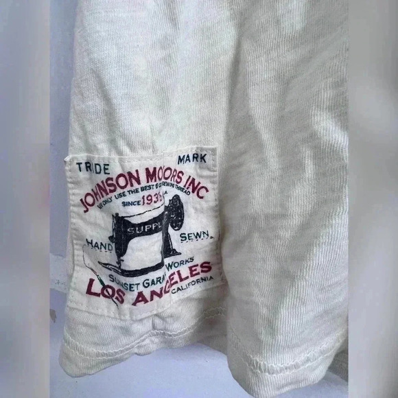 Johnson Motors V Neck Logo Shirt RARE - Picture 2 of 6